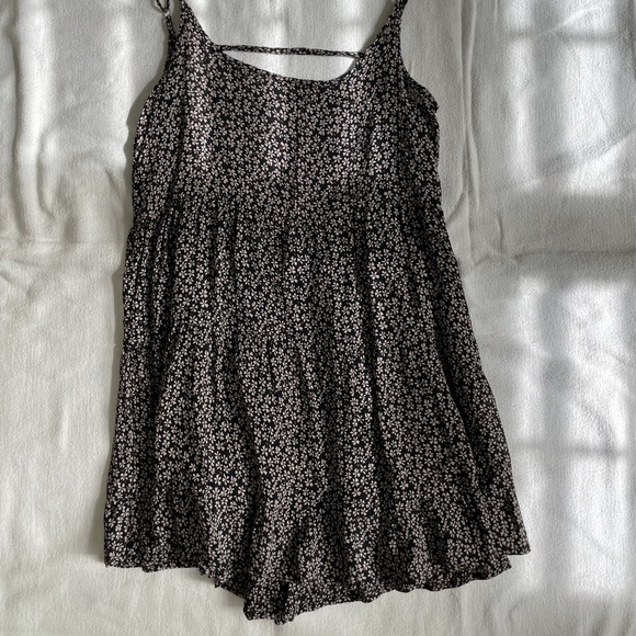 John Galt (aka Brandy Melville) jada dress - Picture 1 of 4
